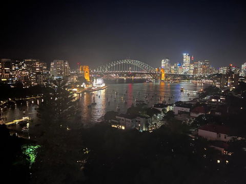 Magical Views - Perths Hotel 1