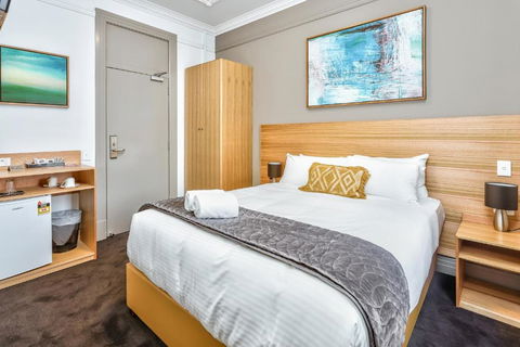 Meridian Hotel Hurstville - Perths Hotel 1