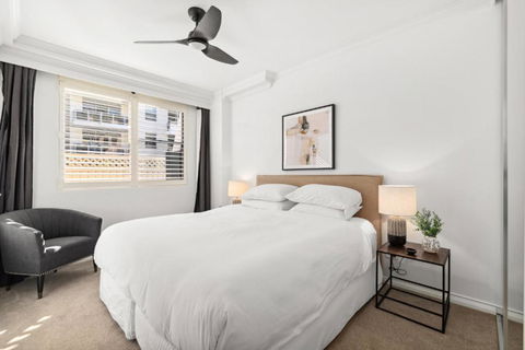 Modern 2-Bed With Pools, Gym, Tennis Court & Sauna - Perths Hotel 2