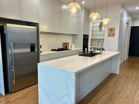 Modern Home - Gr8 4 Groups - Perths Hotel 1