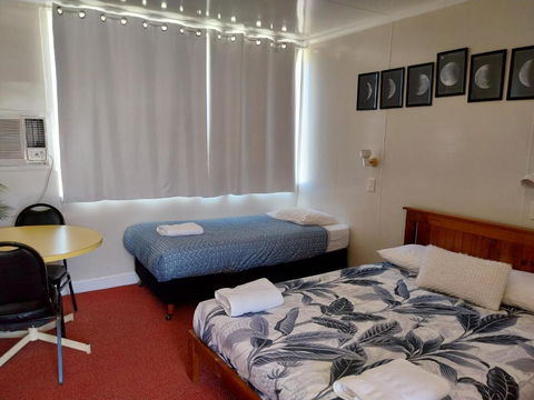Motel Blackall - Perths Hotel 2