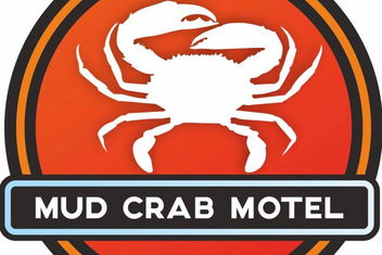 Mud Crab Motel with Perths Hotel