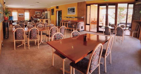 Mud Hut Motel - Perths Hotel 2