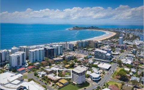 NAROO7- PRIME, CENTRE OF MOOLOOLABA LOCATION - Perths Hotel 0