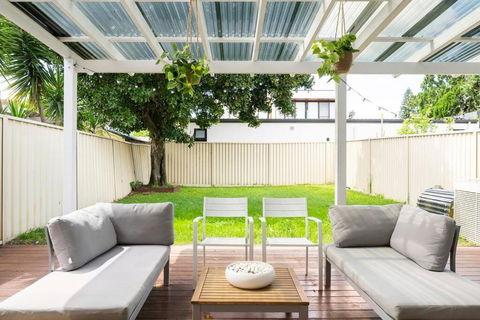 NEW Furnish, 3 Min SYD Airport, 1 Min Walk Beach - Perths Hotel 0
