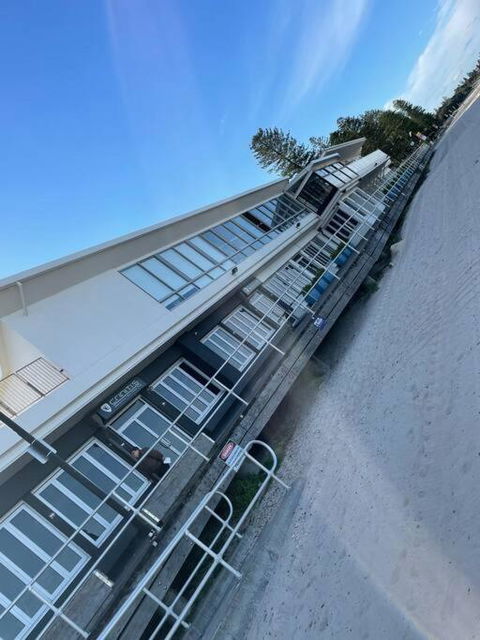 NEW Furnish, 3 Min SYD Airport, 1 Min Walk Beach - Perths Hotel 1