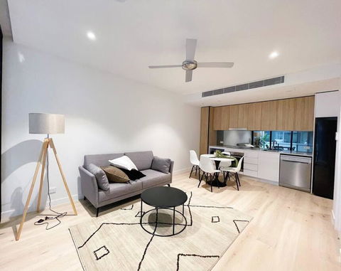 New Modern Apartment Next To Westfield Chermside - Perths Hotel 0