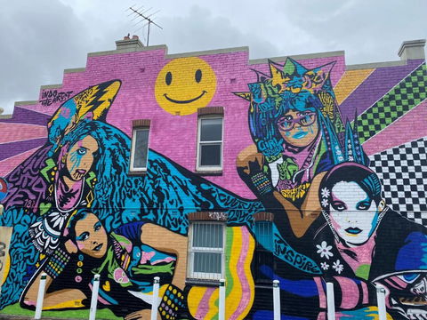 Newtown Vibes With Pool & Parking - Perths Hotel 2
