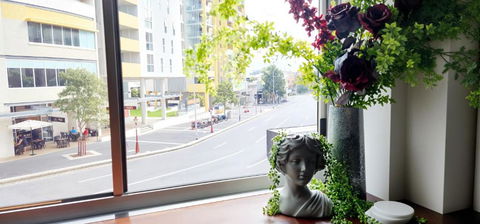 NYC Loft Brisbane, Free Parking! - Perths Hotel 1