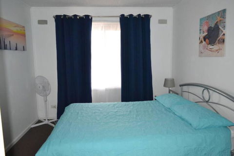 Ocean Breeze - Perths Hotel 3