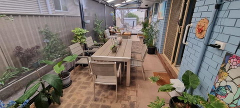 Ocean Street Delight - Perths Hotel 0