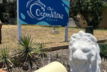 Ocean View Villas with Perths Hotel