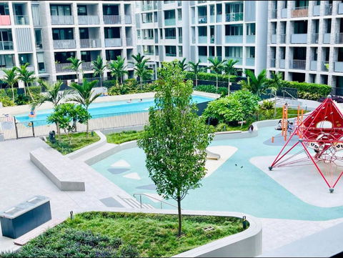 Olympic Park Oasis - New 3b2b Condo - Pool, Parking - Perths Hotel 2