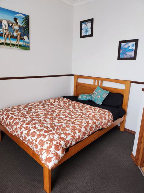 Open Plan Large Home - Perths Hotel 1