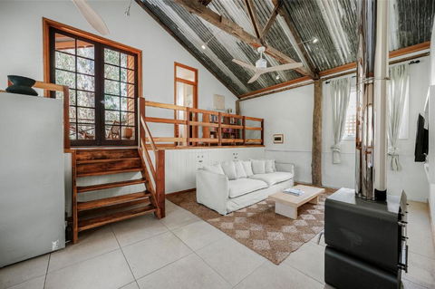 Orchard Cottage - Quiet Farm Escape - Perths Hotel 2