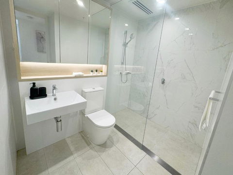 Oviation Sydney Olympic Park - Perths Hotel 3