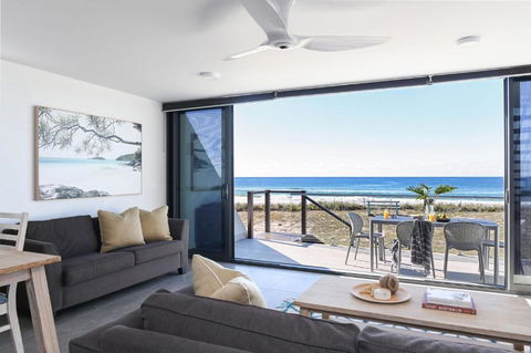 Pacific Dawn On The Beach Two - Perths Hotel 0