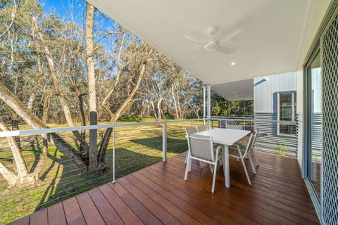 Painters Island Holiday Park - Perths Hotel 1