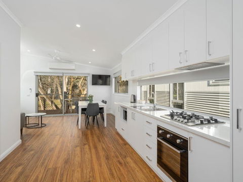 Painters Island Holiday Park - Perths Hotel 2