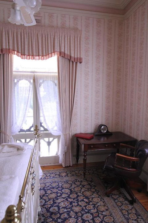 Palm House - Perths Hotel 0