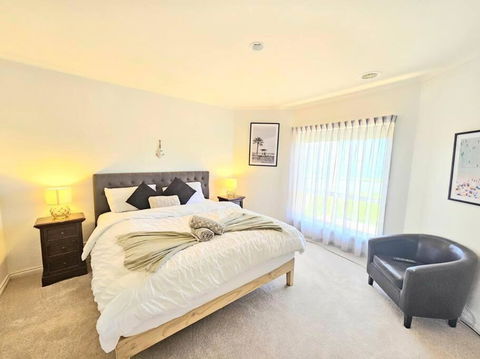 Panayil BeachHouse ! Stunning Ocean Views! - Perths Hotel 1