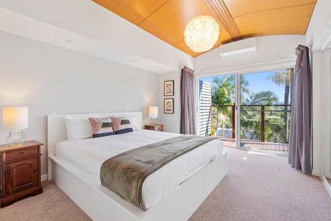 Paradise Palms - Resort Retreat With Panoramic Views - Perths Hotel 1