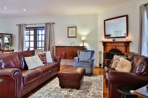 Parker Lodge Maldon - Perths Hotel 0