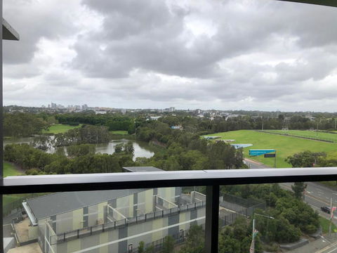 Parkview Modern Apartment W Parking @ Olympic Park - Perths Hotel 3