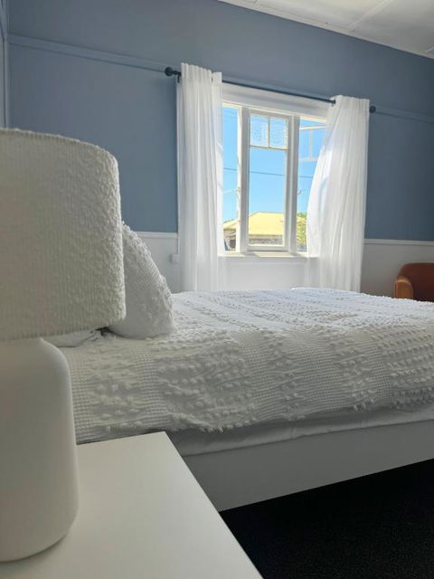 Penguin Paradise Beach House - Perths Hotel 3