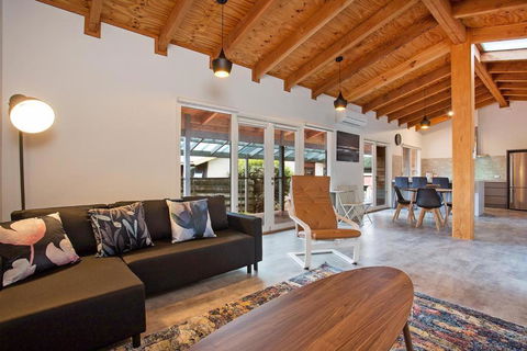 Port Central No 3 - Perths Hotel 1