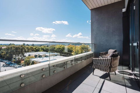 Perfect Located 1-Bed With Great Views & Parking - Perths Hotel 1