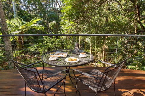 Pethers Rainforest Retreat - Perths Hotel 3