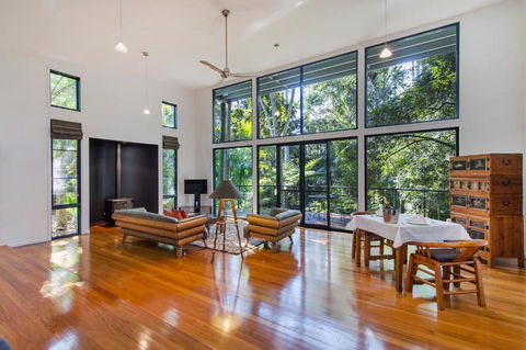 Pethers Rainforest Retreat - Perths Hotel 0