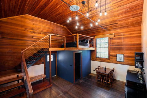 Pilgrim Blue, Derby - Two Charming Apartments In The Heart Of Derby - Perths Hotel 1