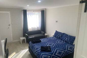 Pingelly Retreat Motel with Perths Hotel