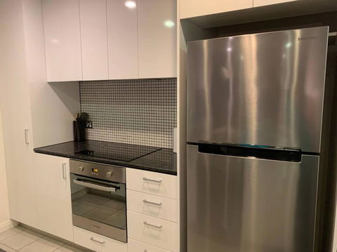 Plush @ Benjamin Way Belconnen - Perths Hotel 3