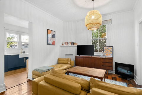 Pocket Of Petersham - A Stylish Inner-West Retreat - Perths Hotel 0
