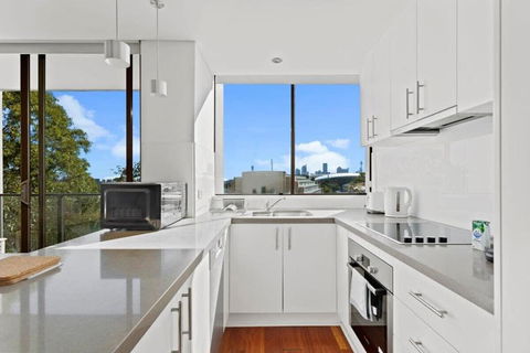 Prime Location 2-Bed Apartment With Parking - Perths Hotel 3
