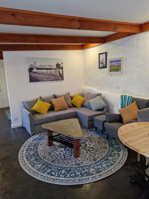 Private Guesthouse - Perths Hotel 0