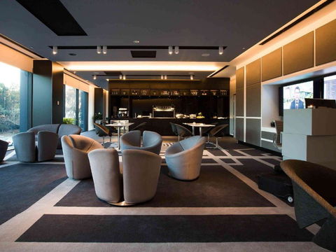 Pullman Sydney Airport - Perths Hotel 2