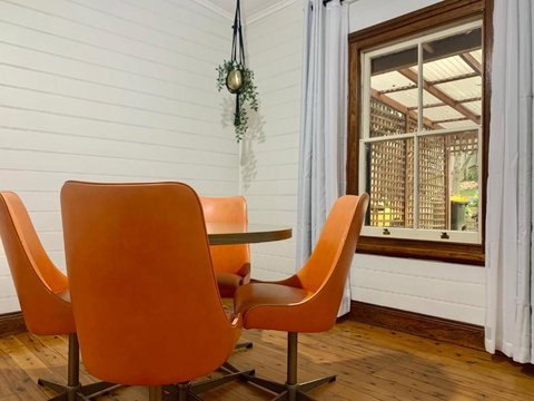 Quarryman Cottage @ 102 - Perths Hotel 1