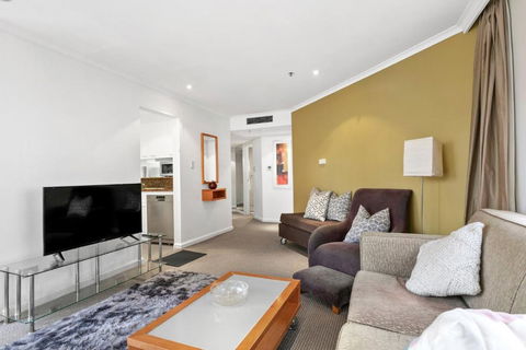Quay West 2302 Self-Catering - Perths Hotel 3