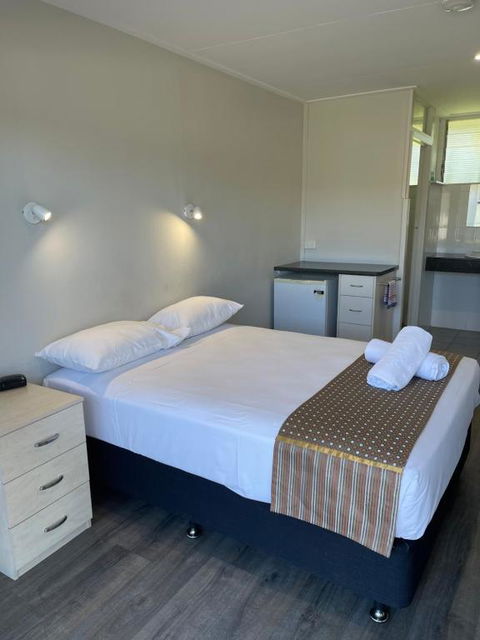 Queens Beach Hotel - Perths Hotel 3