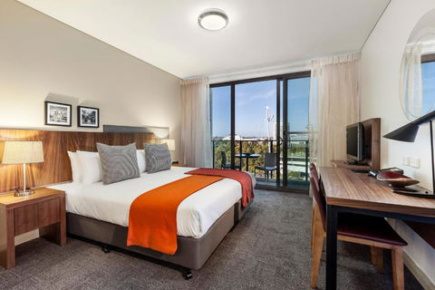 Quest At Sydney Olympic Park - Perths Hotel 3