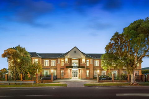 Quest Dandenong - Perths Hotel 0