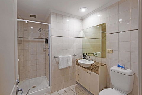 Quality Apartments Adelaide Central - Perths Hotel 3