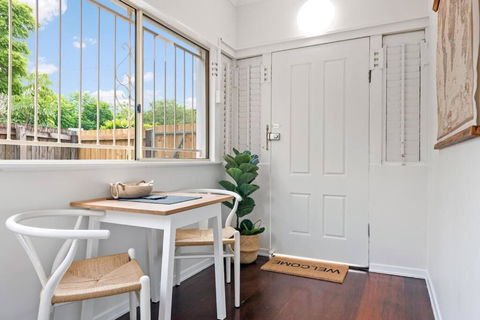 Quiet & Bright Art Deco Apartment By New Farm Park - Perths Hotel 3