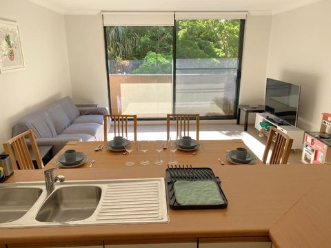 Quiet And Convenient - Perths Hotel 1