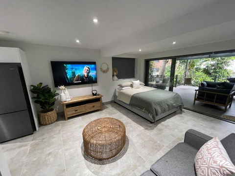 Quiet Private Getaway, Private Gym Walk 2 Beach - Perths Hotel 3