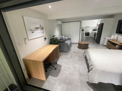 Quiet Private Getaway, Private Gym Walk 2 Beach - Perths Hotel 1